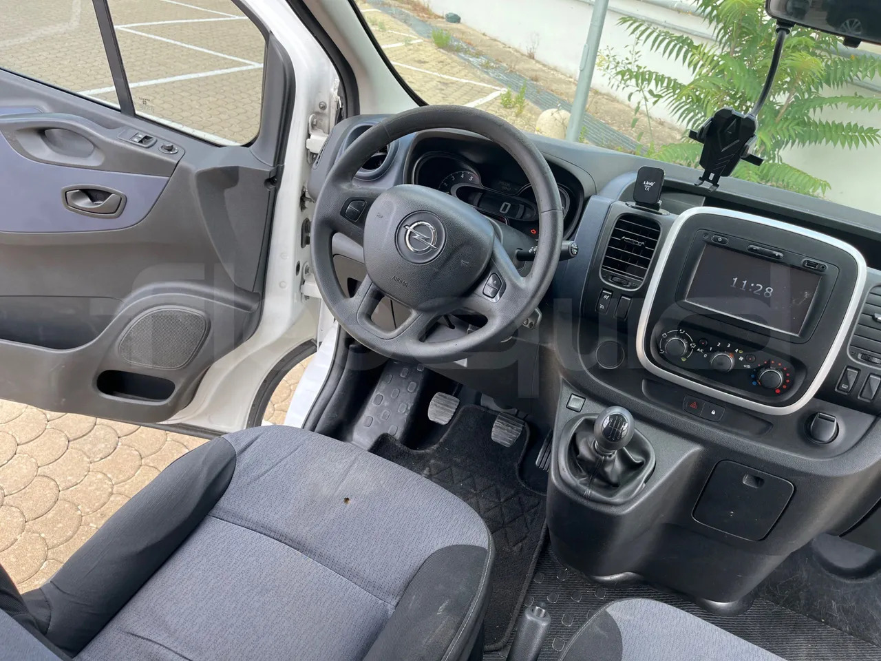 Förortsbuss Opel Vivaro - B: bild 19 Förortsbuss Opel Vivaro - B: bild 19