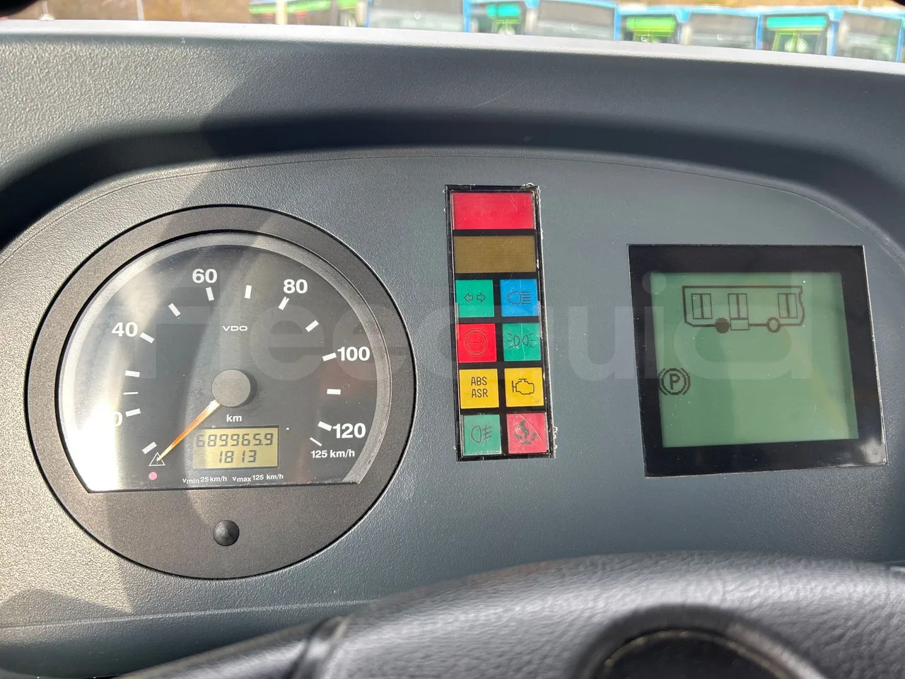 Solaris Urbino - Stadsbuss: bild 3 Solaris Urbino - Stadsbuss: bild 3