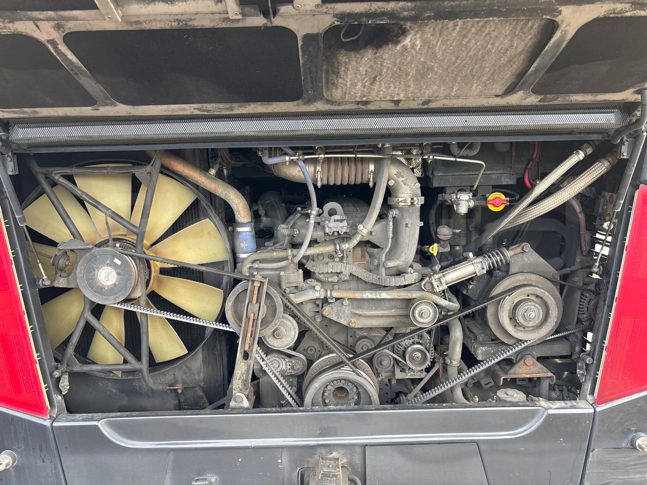 Turistbuss Van Hool Astromega: bild 18