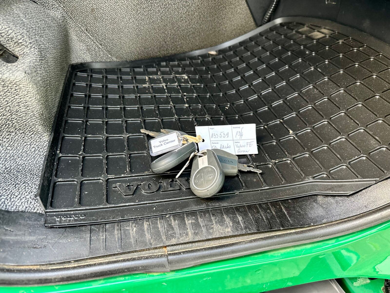 Volvo FE 330 6x2 Hooklift Joab 20 to 5400 mm Lenkachse - Lastväxlare lastbil: bild 5 Volvo FE 330 6x2 Hooklift Joab 20 to 5400 mm Lenkachse - Lastväxlare lastbil: bild 5