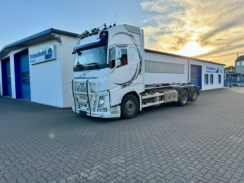 Volvo FH 540 6x4 Liftachse ARK-Hooklift-Funk-Radio-Comand Retarder - Lastväxlare lastbil: bild 1 Volvo FH 540 6x4 Liftachse ARK-Hooklift-Funk-Radio-Comand Retarder - Lastväxlare lastbil: bild 1