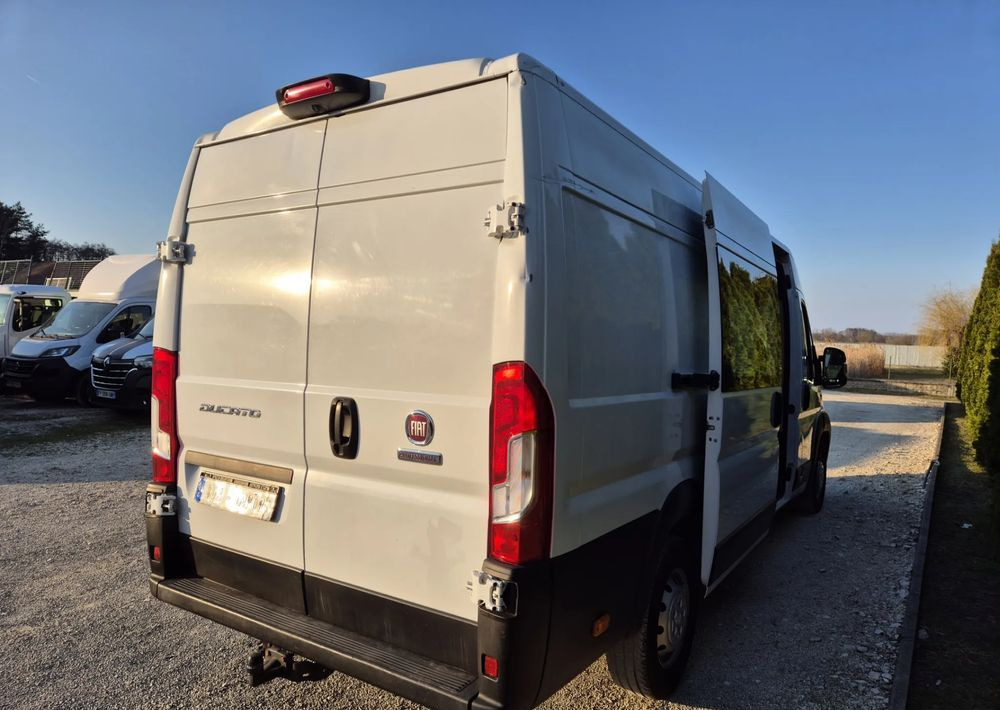 Dubbelhytt transportbil Fiat Ducato 2.3 150KM Brygadówka Maxi L4h2: bild 12