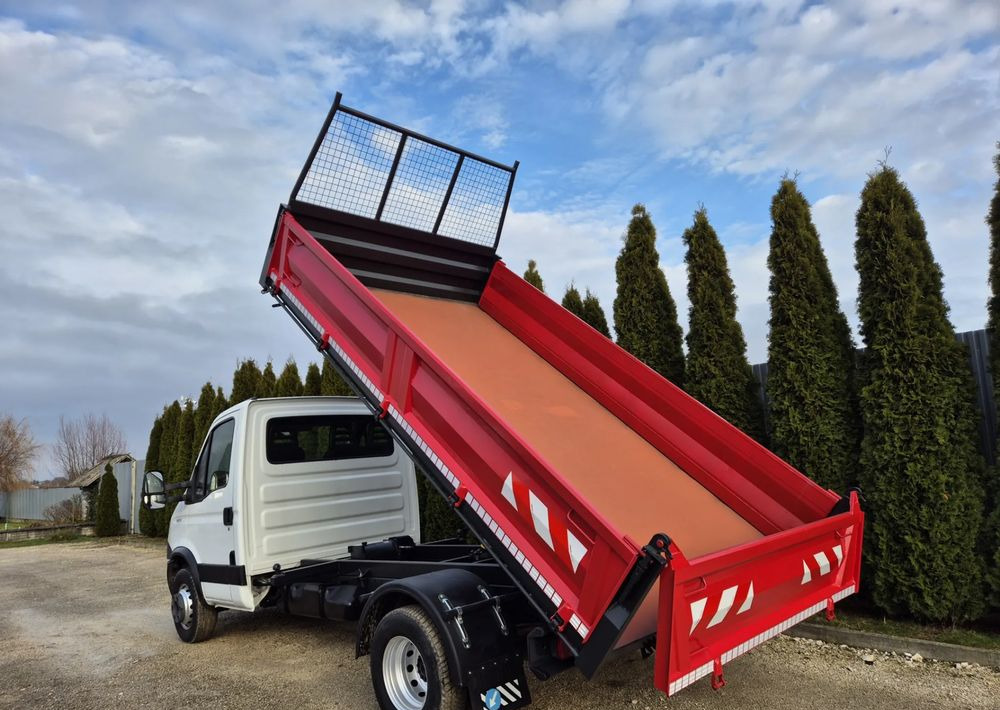 Iveco 70c17 3.0 170KM/ Wywrotka 3-str/ - Transportbil med tippflak: bild 3 Iveco 70c17 3.0 170KM/ Wywrotka 3-str/ - Transportbil med tippflak: bild 3