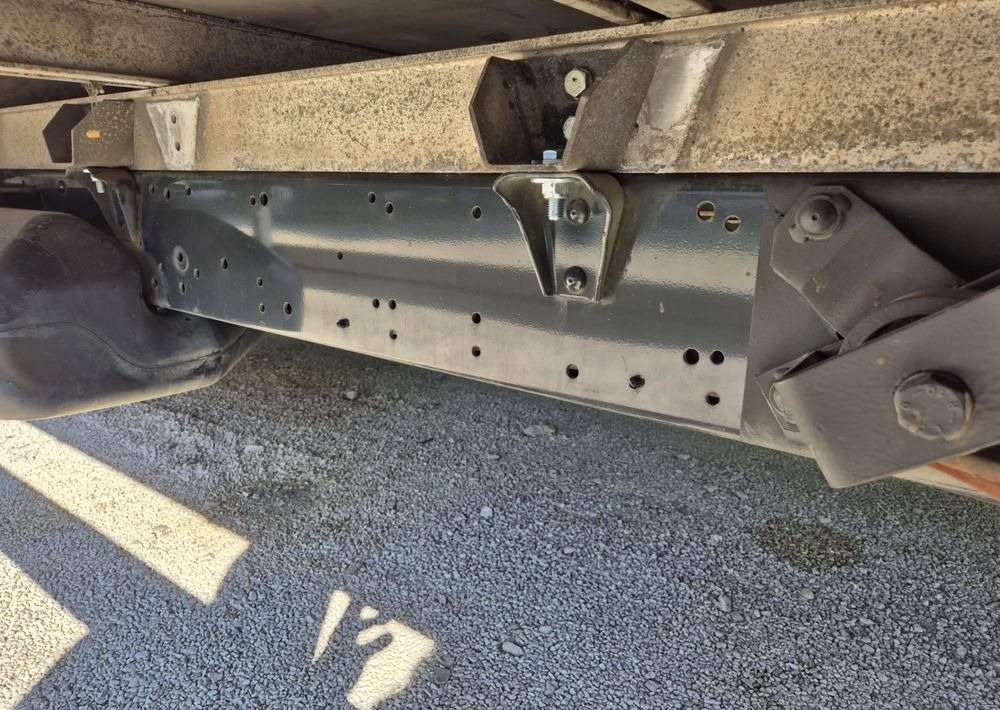 Iveco Iveco 35c14 2.3 140KM Plandeka - Transportbil med flak: bild 5 Iveco Iveco 35c14 2.3 140KM Plandeka - Transportbil med flak: bild 5