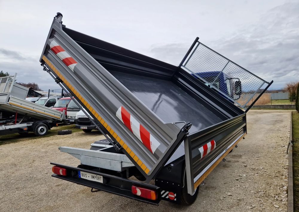 Nissan Atleon 3.0 - Transportbil med tippflak: bild 5 Nissan Atleon 3.0 - Transportbil med tippflak: bild 5