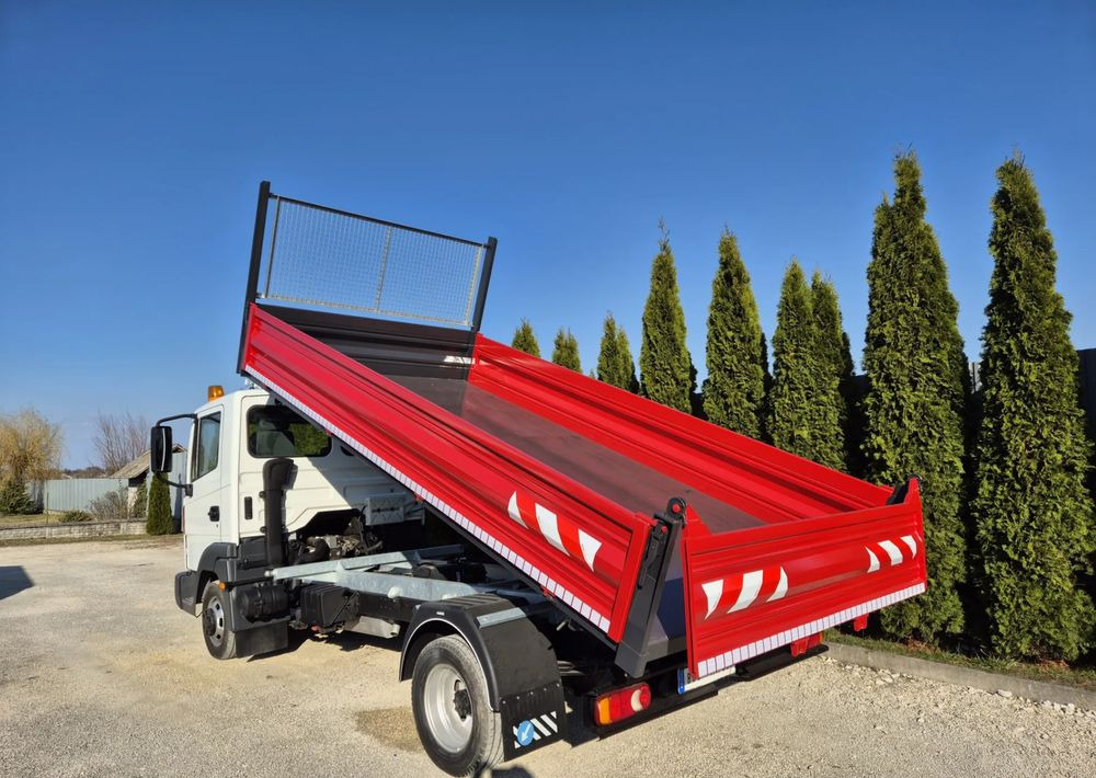 Nissan Atleon 56.13 3.0 130KM - Transportbil med tippflak: bild 3 Nissan Atleon 56.13 3.0 130KM - Transportbil med tippflak: bild 3