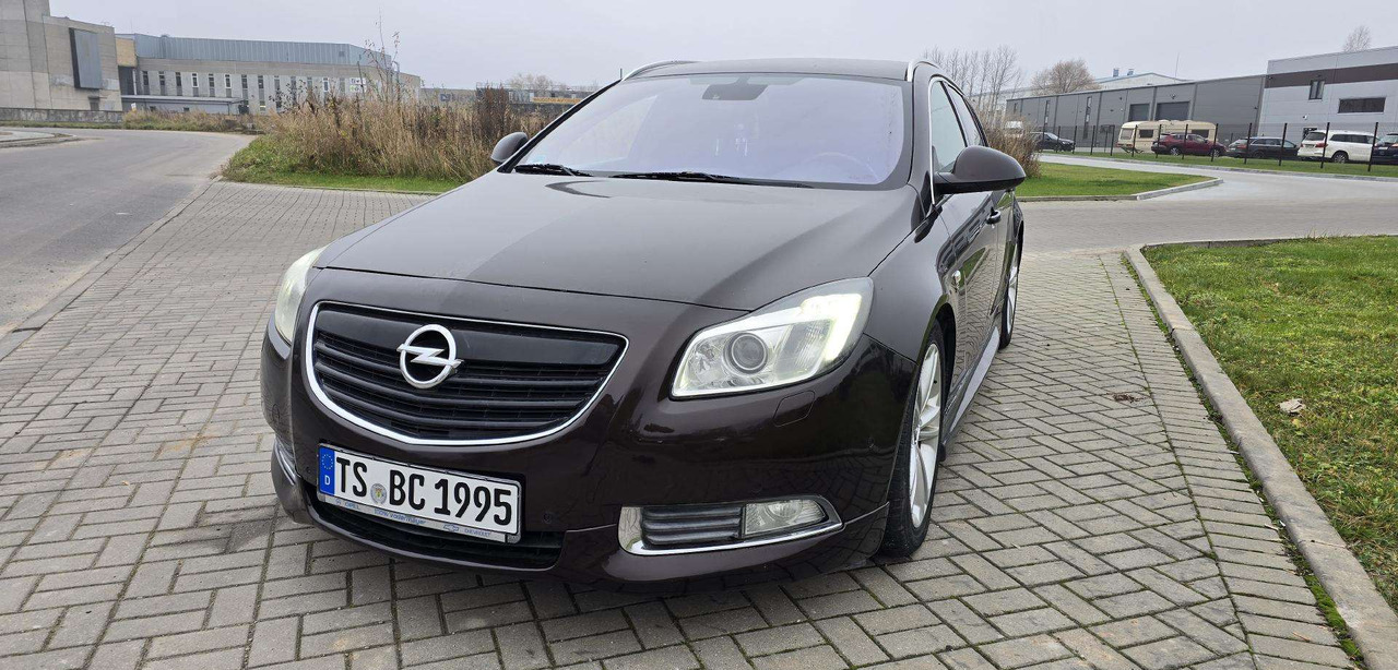 Opel Insignia - Kombi: bild 1 Opel Insignia - Kombi: bild 1