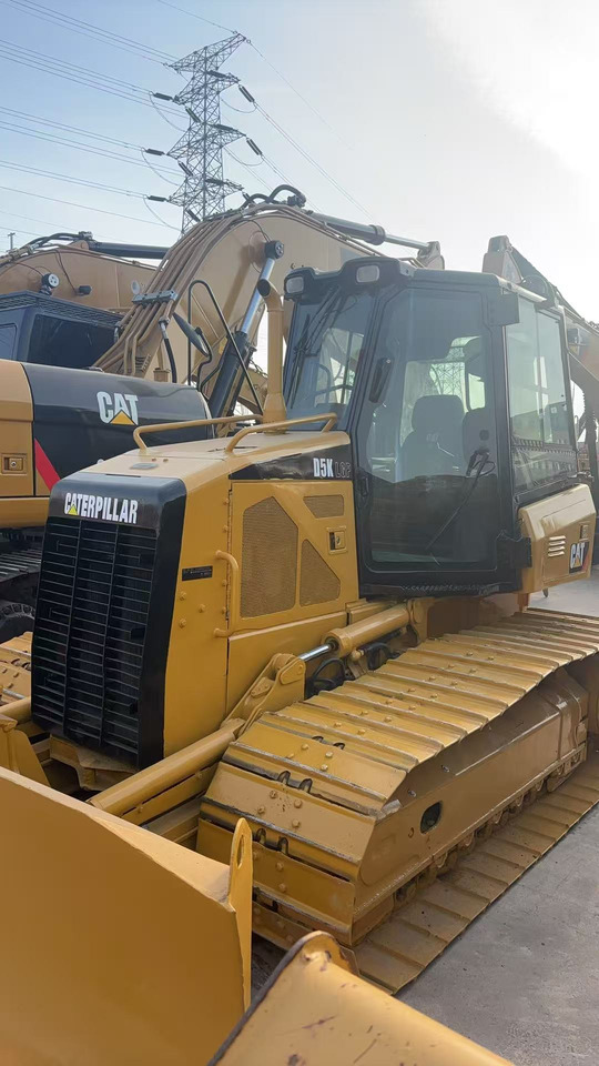 CATERPILLAR D5k diesel compact precision fuel-efficient cater bulldozer - Bulldozer: bild 1 CATERPILLAR D5k diesel compact precision fuel-efficient cater bulldozer - Bulldozer: bild 1