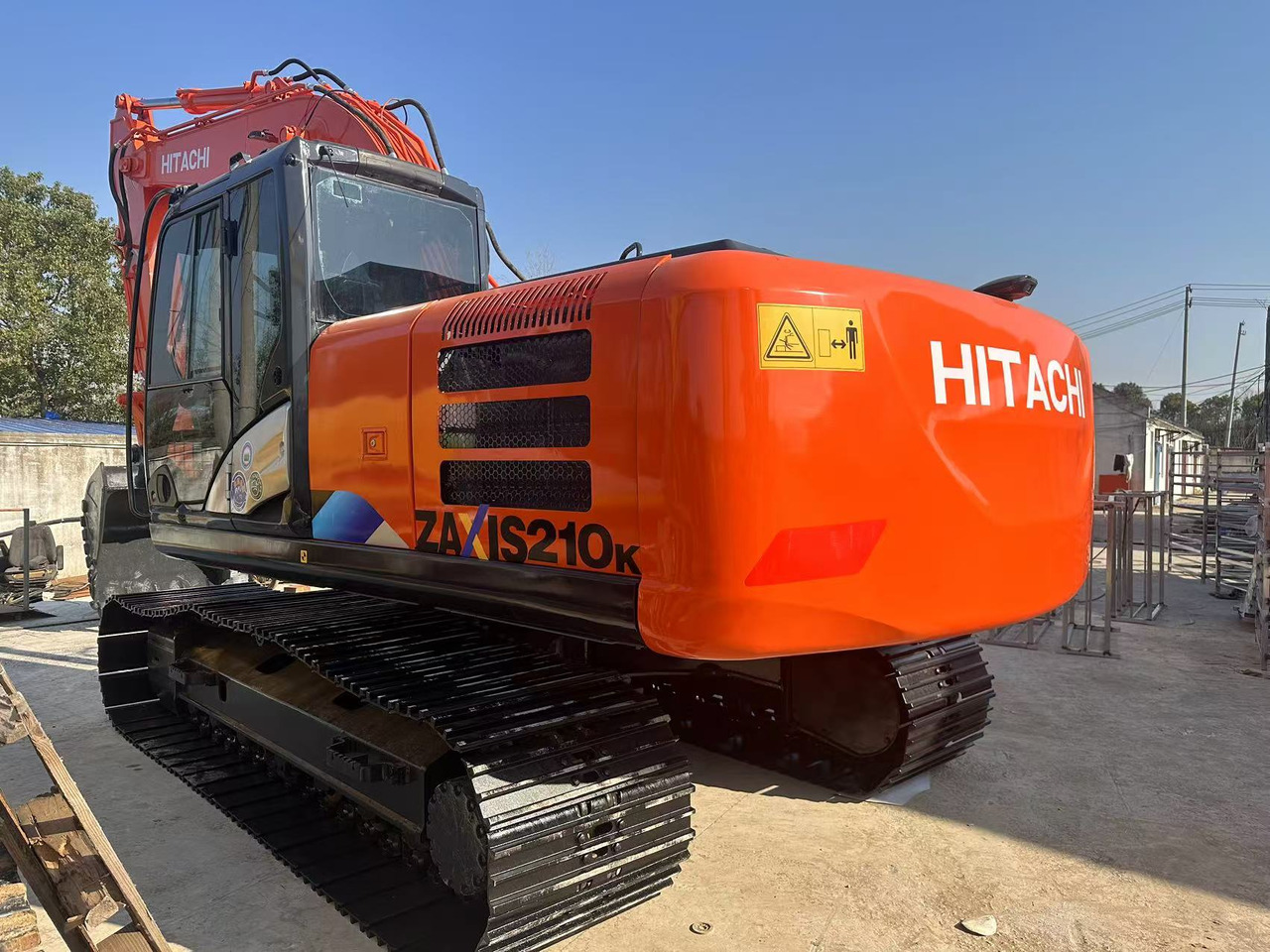 HITACHI ZX210K crawler excavators - Bandgrävare: bild 1 HITACHI ZX210K crawler excavators - Bandgrävare: bild 1