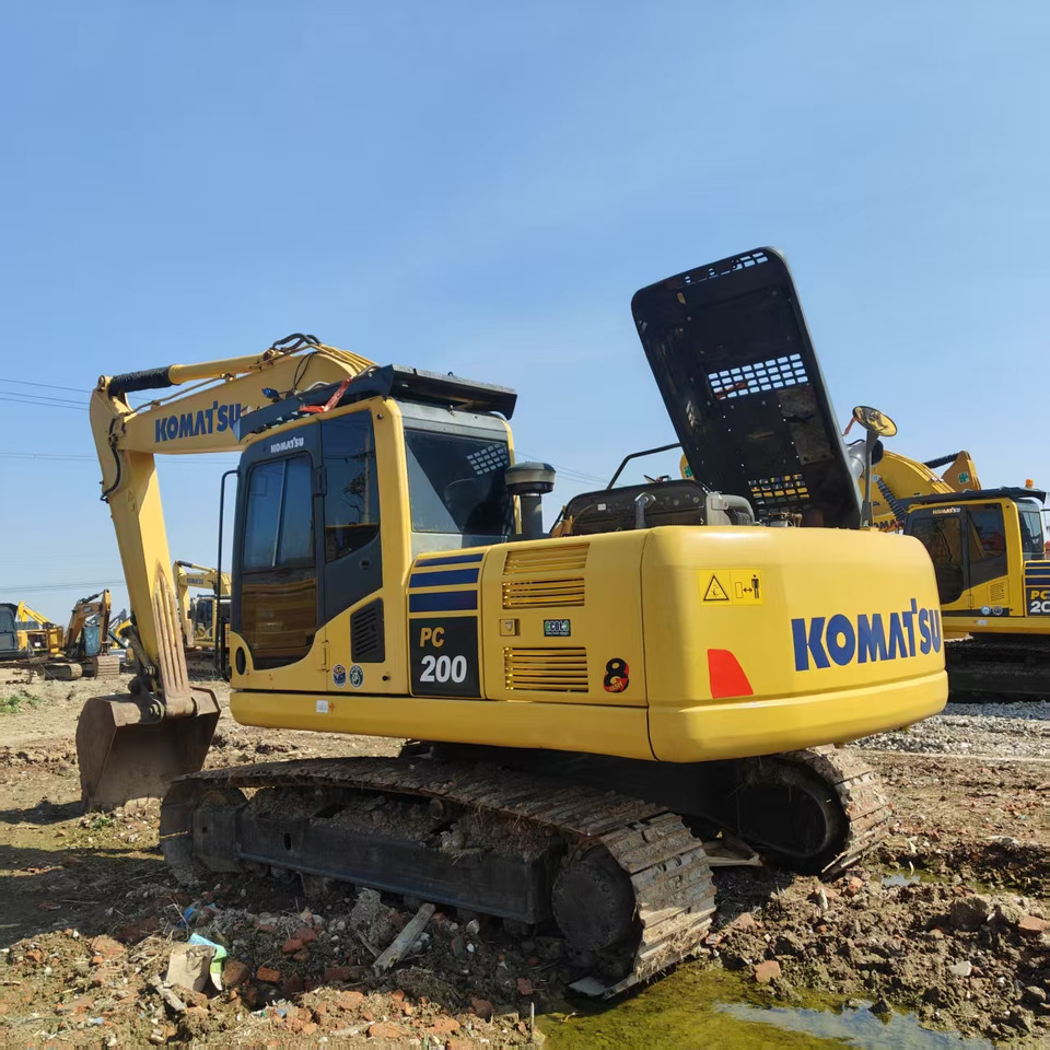 KOMATSU pc200 hot sale 20 tons excavator japan brand - Bandgrävare: bild 1 KOMATSU pc200 hot sale 20 tons excavator japan brand - Bandgrävare: bild 1