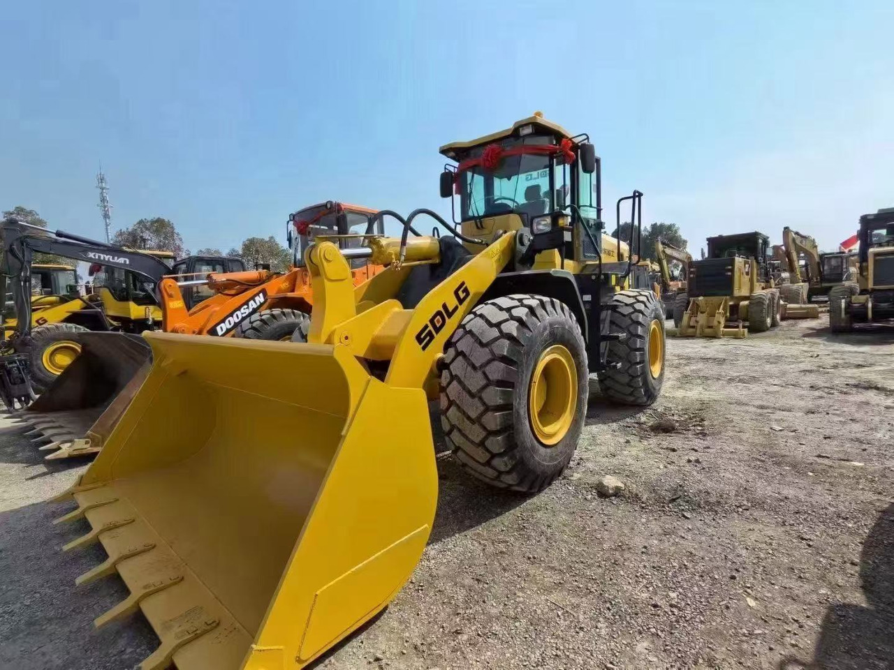 SDLG L958F china brand SDLG loader 5 ton class front loader - Hjullastare: bild 2 SDLG L958F china brand SDLG loader 5 ton class front loader - Hjullastare: bild 2
