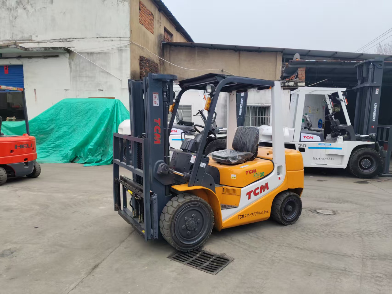 TCM FD30 Japan brand used 3 ton 4.5m diesel forklift Customizable mast clamps - Dieseltruck: bild 1 TCM FD30 Japan brand used 3 ton 4.5m diesel forklift Customizable mast clamps - Dieseltruck: bild 1