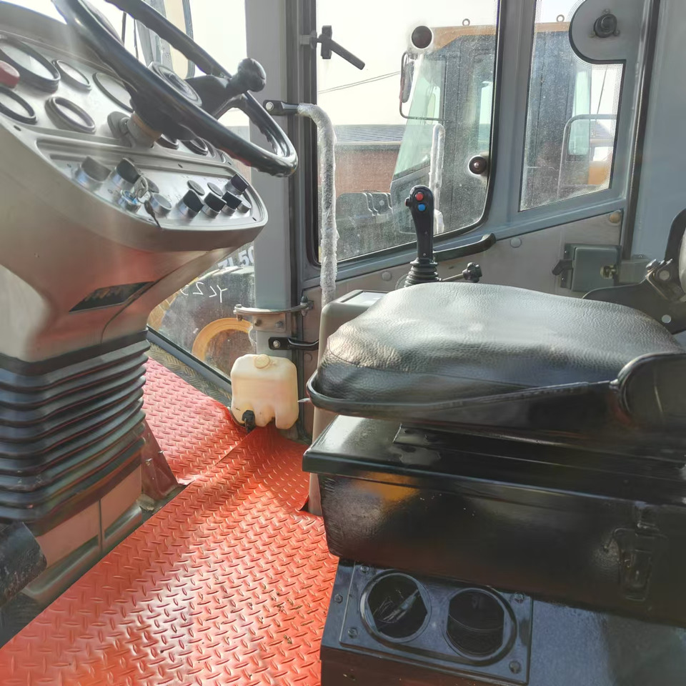 XCMG XS223J used road roller low hours factory price - Kompaktor: bild 4 XCMG XS223J used road roller low hours factory price - Kompaktor: bild 4