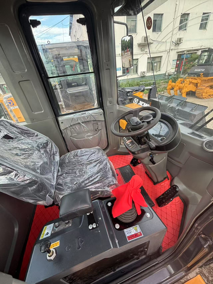 XCMG ZL50GN low hour front loader for sale - Hjullastare: bild 4 XCMG ZL50GN low hour front loader for sale - Hjullastare: bild 4