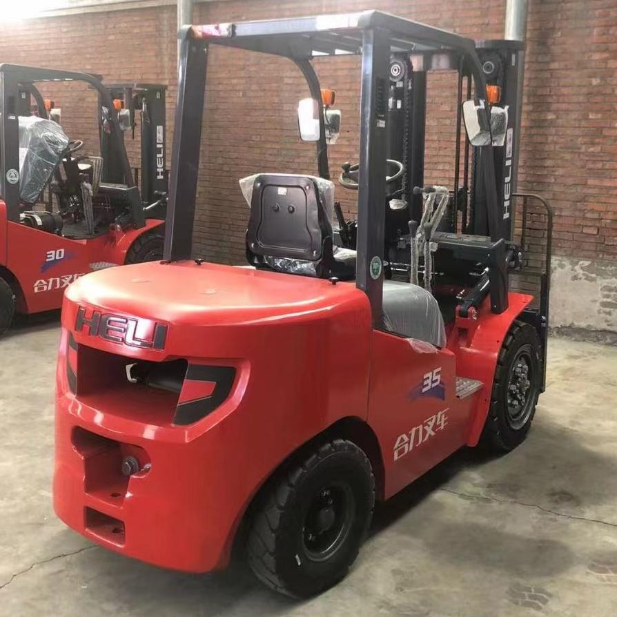 Heli brand new 3.5T diesel forklift(Clamp available) - Dieseltruck: bild 4 Heli brand new 3.5T diesel forklift(Clamp available) - Dieseltruck: bild 4