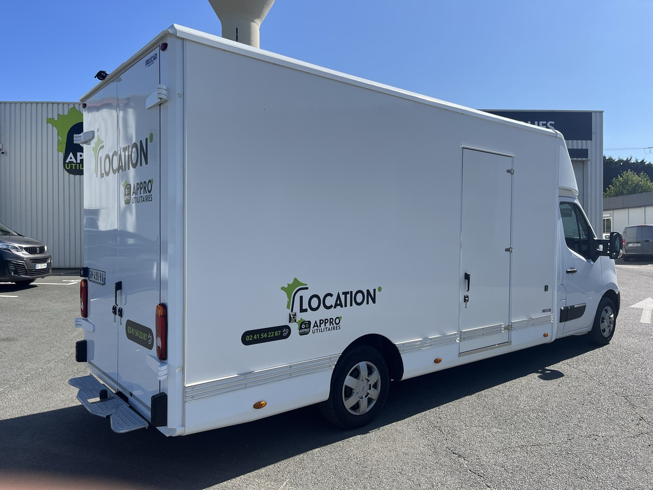 NISSAN INTERSTAR 2.3DCI170 PLANCHE CABINE - Volymskåp: bild 3 NISSAN INTERSTAR 2.3DCI170 PLANCHE CABINE - Volymskåp: bild 3