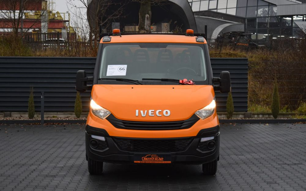 Iveco DAILY 35C16 / 2.3 - 160 KM / BRYGADÓWKA / 6 OSOBOWY / DOSTAWCZE / SKRZYNIA / KLIMA / NAWIGACJA / KAMERA COFANIA / TEMPOMAT / SERWISOWANY / SPROWADZONY - Dubbelhytt transportbil: bild 2 Iveco DAILY 35C16 / 2.3 - 160 KM / BRYGADÓWKA / 6 OSOBOWY / DOSTAWCZE / SKRZYNIA / KLIMA / NAWIGACJA / KAMERA COFANIA / TEMPOMAT / SERWISOWANY / SPROWADZONY - Dubbelhytt transportbil: bild 2