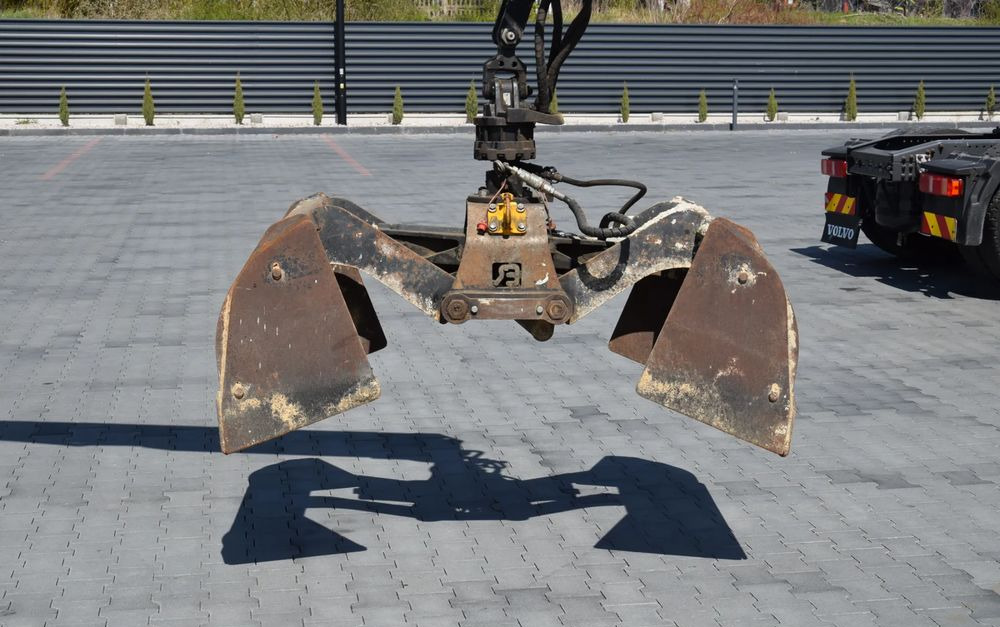 Tippbil lastbil, Kranbil MAN TGS 26.400 / 6x4 / EURO 6 / UDT / HDS FASSI 165 / WYSUW x3 / ROTATOR / CHWYTAK / STEROWANIE RADIOWE / WZMOCNIONA RAMA / WYWROTKA / HYDROBURTA / AUTOMAT / 2017 / NOWE OPONY - 100% / NISKI PRZEBIEG: bild 20 Tippbil lastbil, Kranbil MAN TGS 26.400 / 6x4 / EURO 6 / UDT / HDS FASSI 165 / WYSUW x3 / ROTATOR / CHWYTAK / STEROWANIE RADIOWE / WZMOCNIONA RAMA / WYWROTKA / HYDROBURTA / AUTOMAT / 2017 / NOWE OPONY - 100% / NISKI PRZEBIEG: bild 20