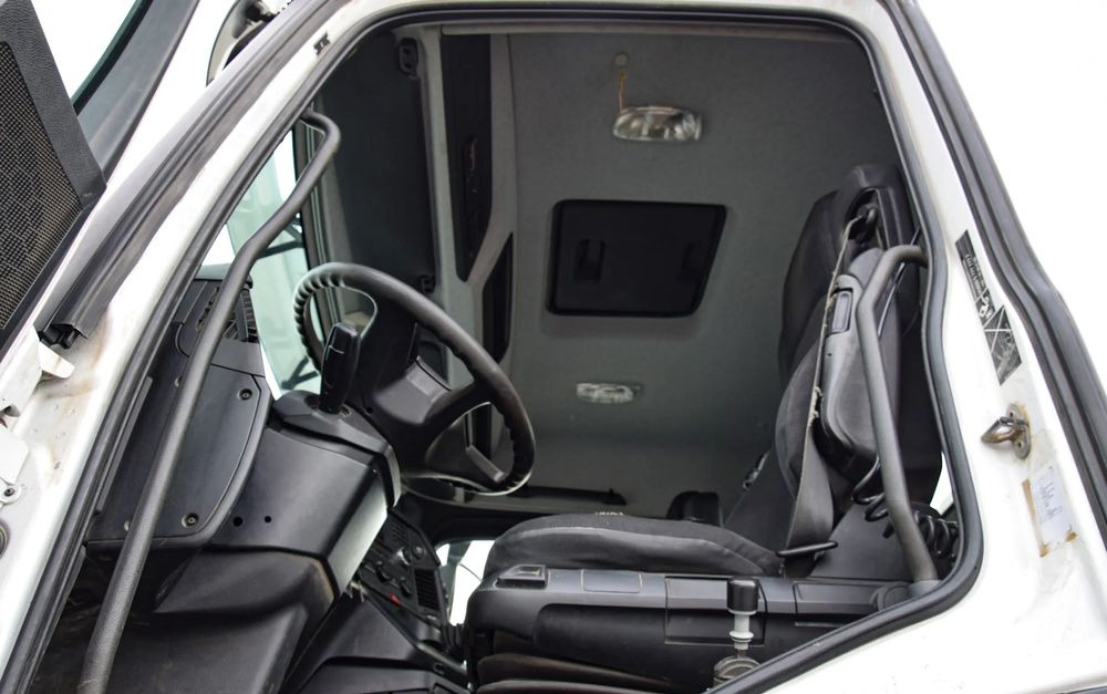 Tippbil lastbil Mercedes-Benz AROCS 3243 / 8x4 / EURO 6 / WYWROTKA / MELLER KIPPER / HYDROBURTA / AUTOMAT / SERWISOWANY / SPROWADZONY: bild 14 Tippbil lastbil Mercedes-Benz AROCS 3243 / 8x4 / EURO 6 / WYWROTKA / MELLER KIPPER / HYDROBURTA / AUTOMAT / SERWISOWANY / SPROWADZONY: bild 14