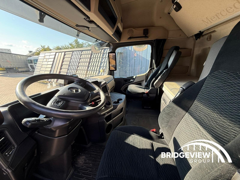 Dragbil Mercedes-Benz Actros 1845: bild 13 Dragbil Mercedes-Benz Actros 1845: bild 13