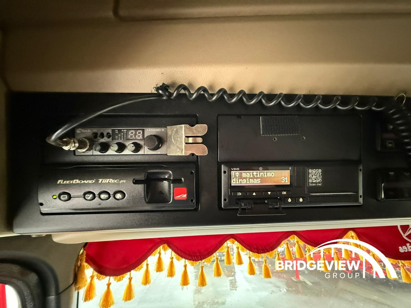 Dragbil Mercedes-Benz Actros 1848: bild 9