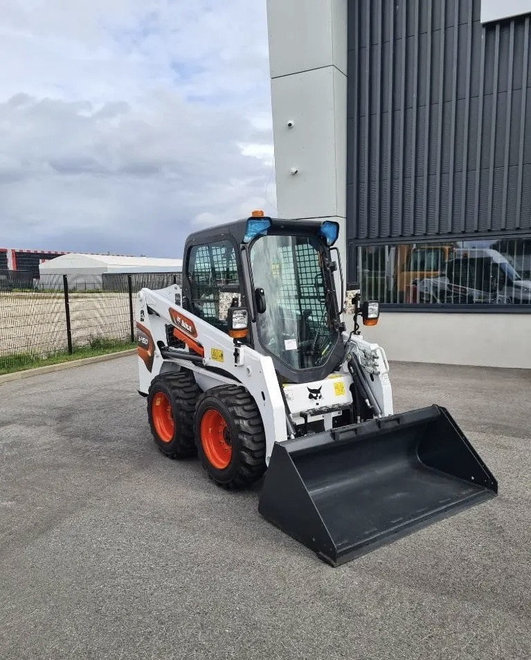 BOBCAT S450 - Kompaktlastare/ Slirstyrda lastare: bild 2 BOBCAT S450 - Kompaktlastare/ Slirstyrda lastare: bild 2