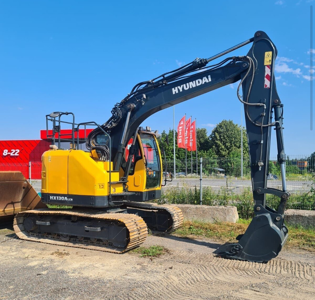 HYUNDAI HX130ALCR - Bandgrävare: bild 1 HYUNDAI HX130ALCR - Bandgrävare: bild 1