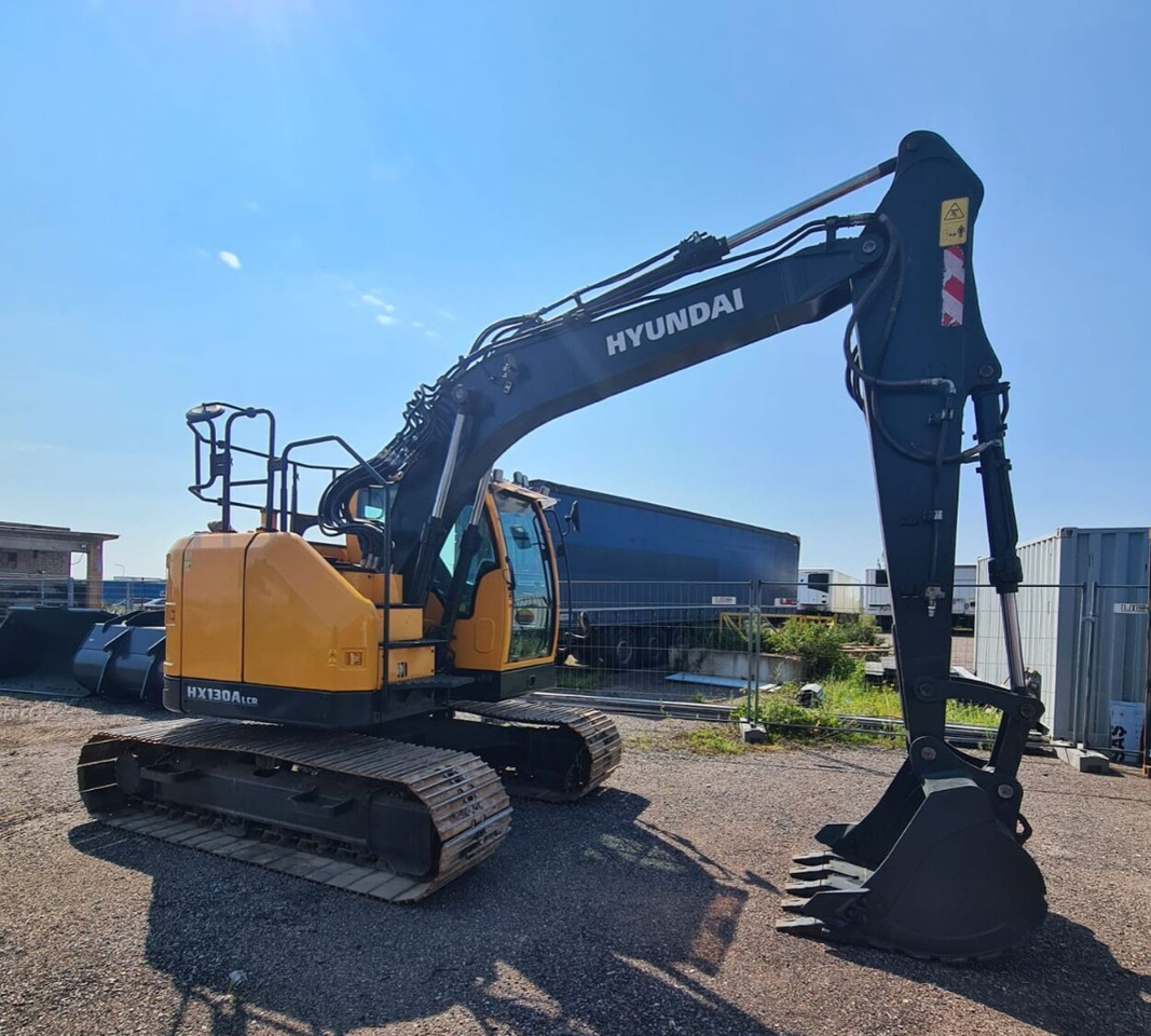 HYUNDAI HX130ALCR - Bandgrävare: bild 3 HYUNDAI HX130ALCR - Bandgrävare: bild 3
