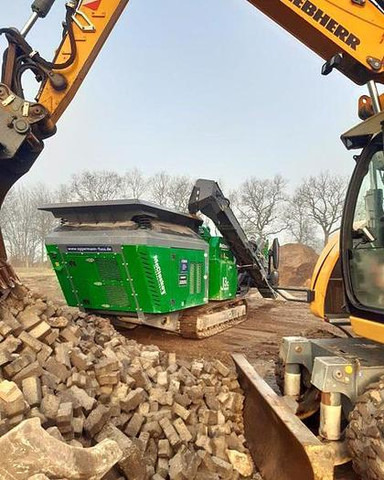 MCCLOSKEY J3CR - Kävkross: bild 5 MCCLOSKEY J3CR - Kävkross: bild 5