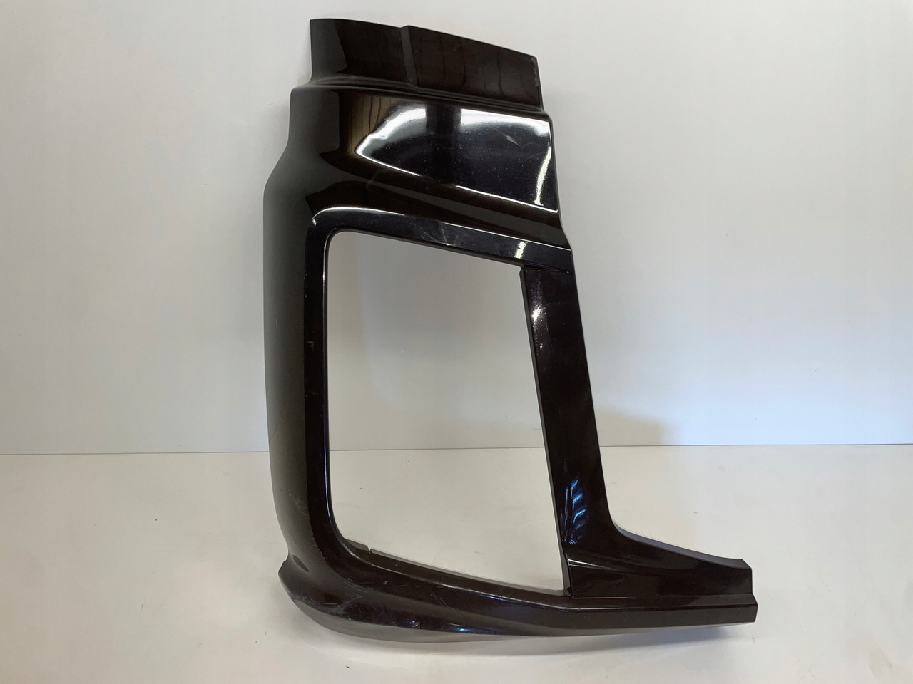 FORD F-MAX ZDERZAK OKULAR OBUDOWA REFLEKTORA JC46-17E950-A - Stötfångare för Lastbil: bild 1 FORD F-MAX ZDERZAK OKULAR OBUDOWA REFLEKTORA JC46-17E950-A - Stötfångare för Lastbil: bild 1