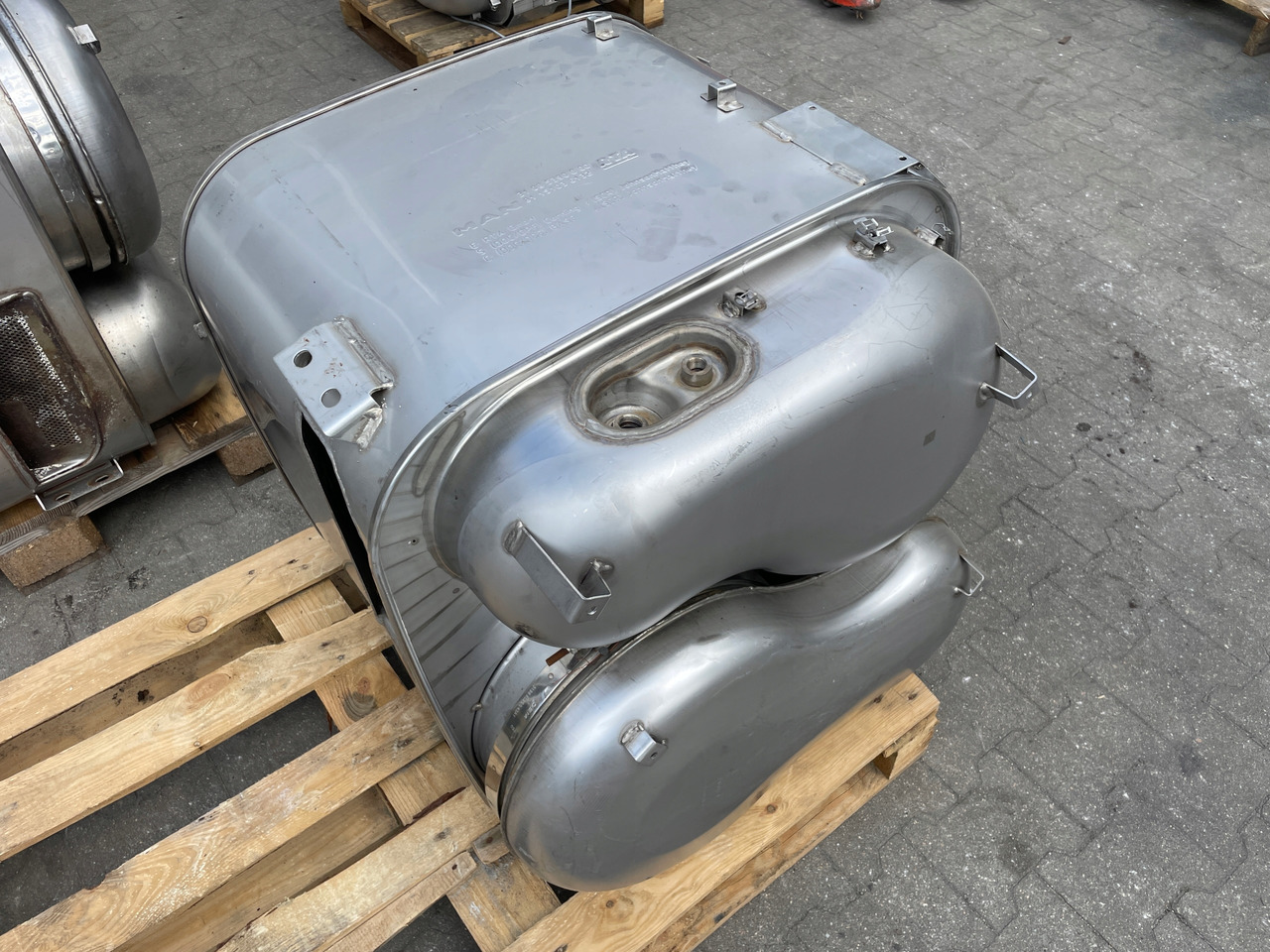 KATALIZATOR MAN TGX TGS EURO 6 DPF TŁUMIK WYDECH 81151036132 - Avgasrör för Lastbil: bild 3 KATALIZATOR MAN TGX TGS EURO 6 DPF TŁUMIK WYDECH 81151036132 - Avgasrör för Lastbil: bild 3