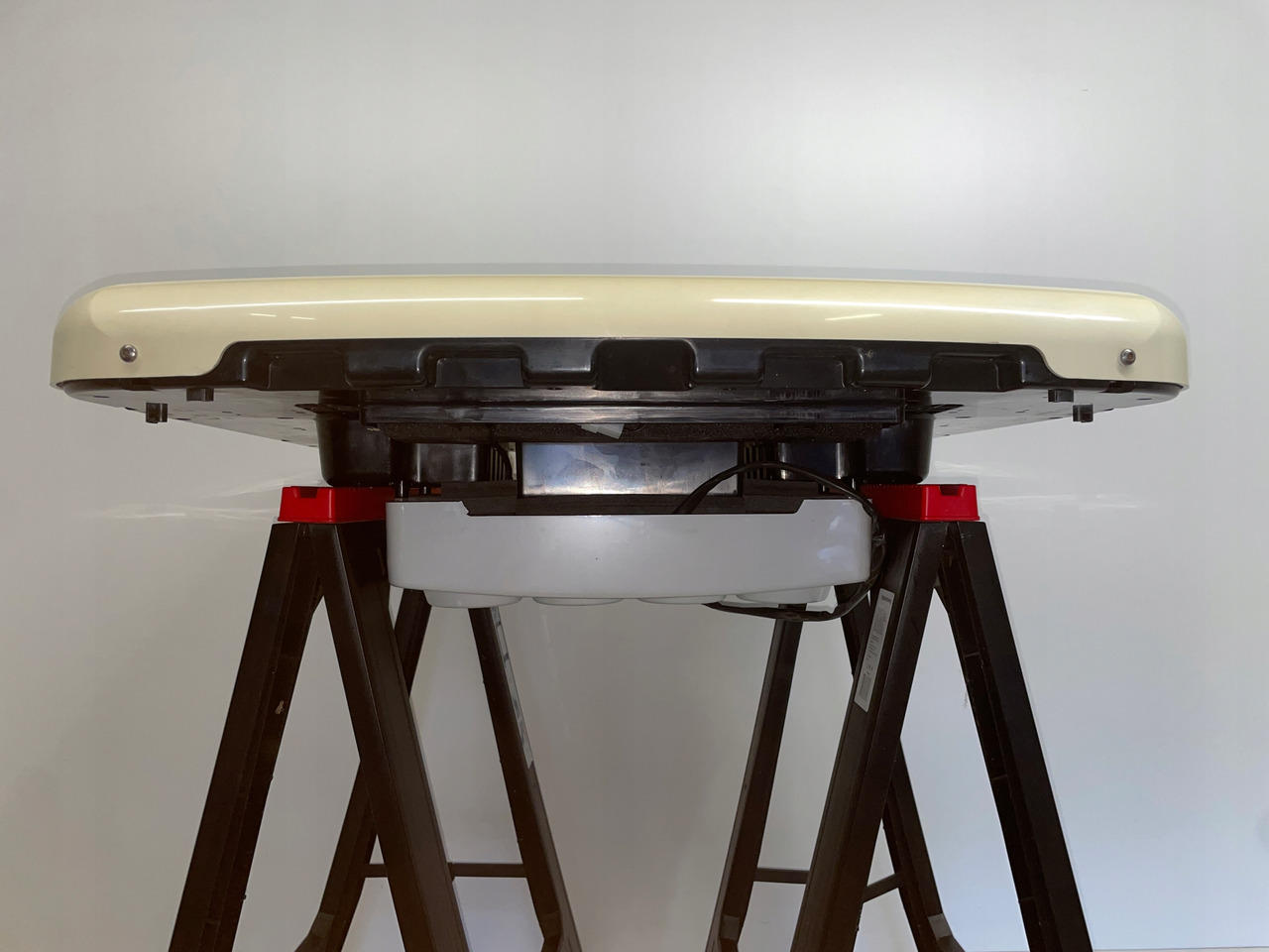 KLIMATYZACJA POSTOJOWA SLIM SCANIA NTG MC2358116 - A/C kompressor för Lastbil: bild 4 KLIMATYZACJA POSTOJOWA SLIM SCANIA NTG MC2358116 - A/C kompressor för Lastbil: bild 4