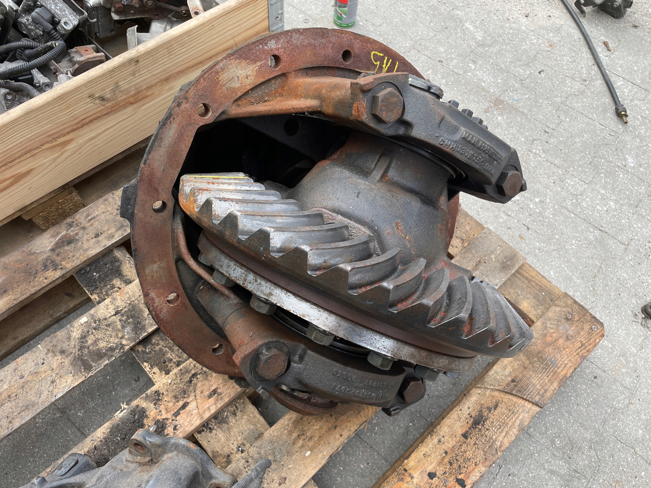 MAN TGX TGS TGA WKŁAD DYFERENCJAŁ MOSTU DYFER 38:15, 81350106301 - Bakaxel för Lastbil: bild 2 MAN TGX TGS TGA WKŁAD DYFERENCJAŁ MOSTU DYFER 38:15, 81350106301 - Bakaxel för Lastbil: bild 2