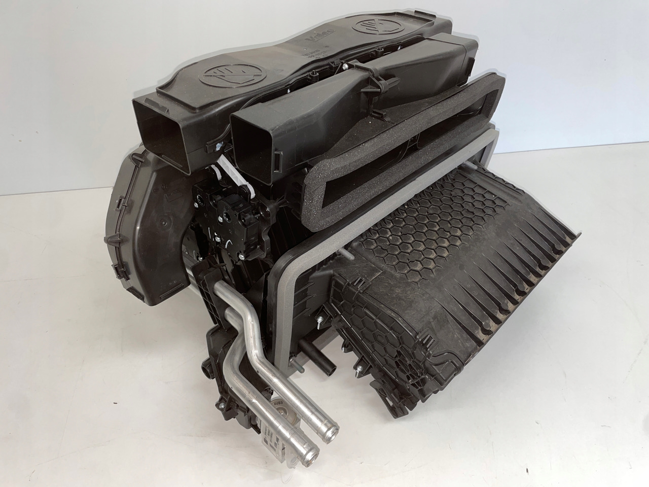 NAGRZEWNICA MAN TG3 TGX 3 TGX-3 81619006459 - Fläktmotor för Lastbil: bild 4 NAGRZEWNICA MAN TG3 TGX 3 TGX-3 81619006459 - Fläktmotor för Lastbil: bild 4