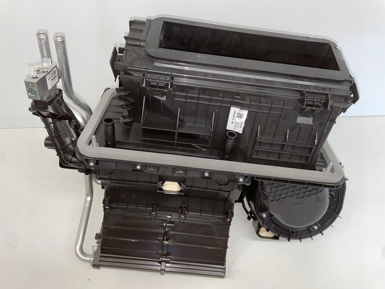 NAGRZEWNICA MAN TG3 TGX 3 TGX-3 81619006459 - Fläktmotor för Lastbil: bild 5 NAGRZEWNICA MAN TG3 TGX 3 TGX-3 81619006459 - Fläktmotor för Lastbil: bild 5