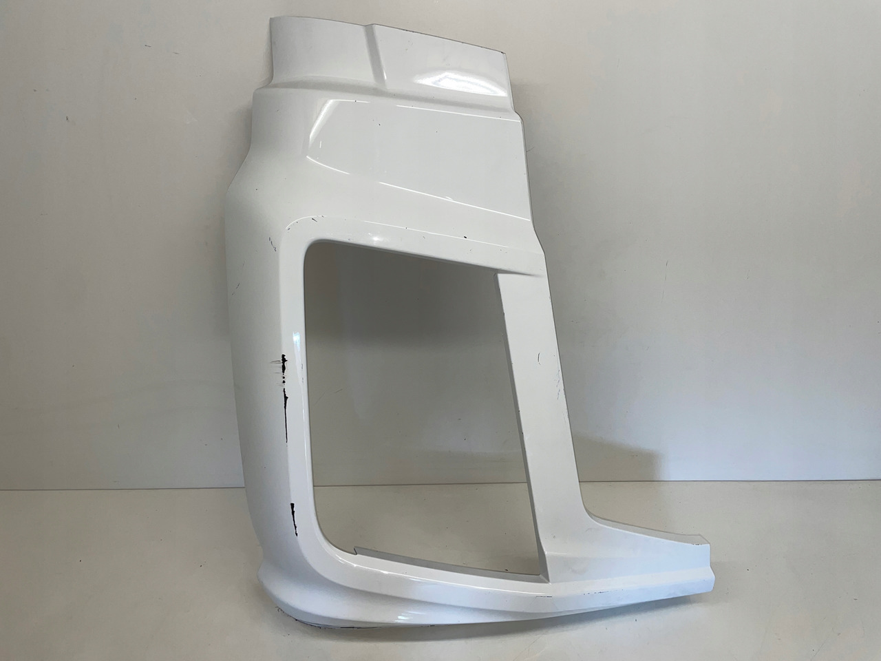 PRAWY ZDERZAK FORD F-MAX PRAWA OSŁONA REFLEKOTRA NAKŁADKA MASKOWNICA F MAX - Stötfångare för Lastbil: bild 1 PRAWY ZDERZAK FORD F-MAX PRAWA OSŁONA REFLEKOTRA NAKŁADKA MASKOWNICA F MAX - Stötfångare för Lastbil: bild 1