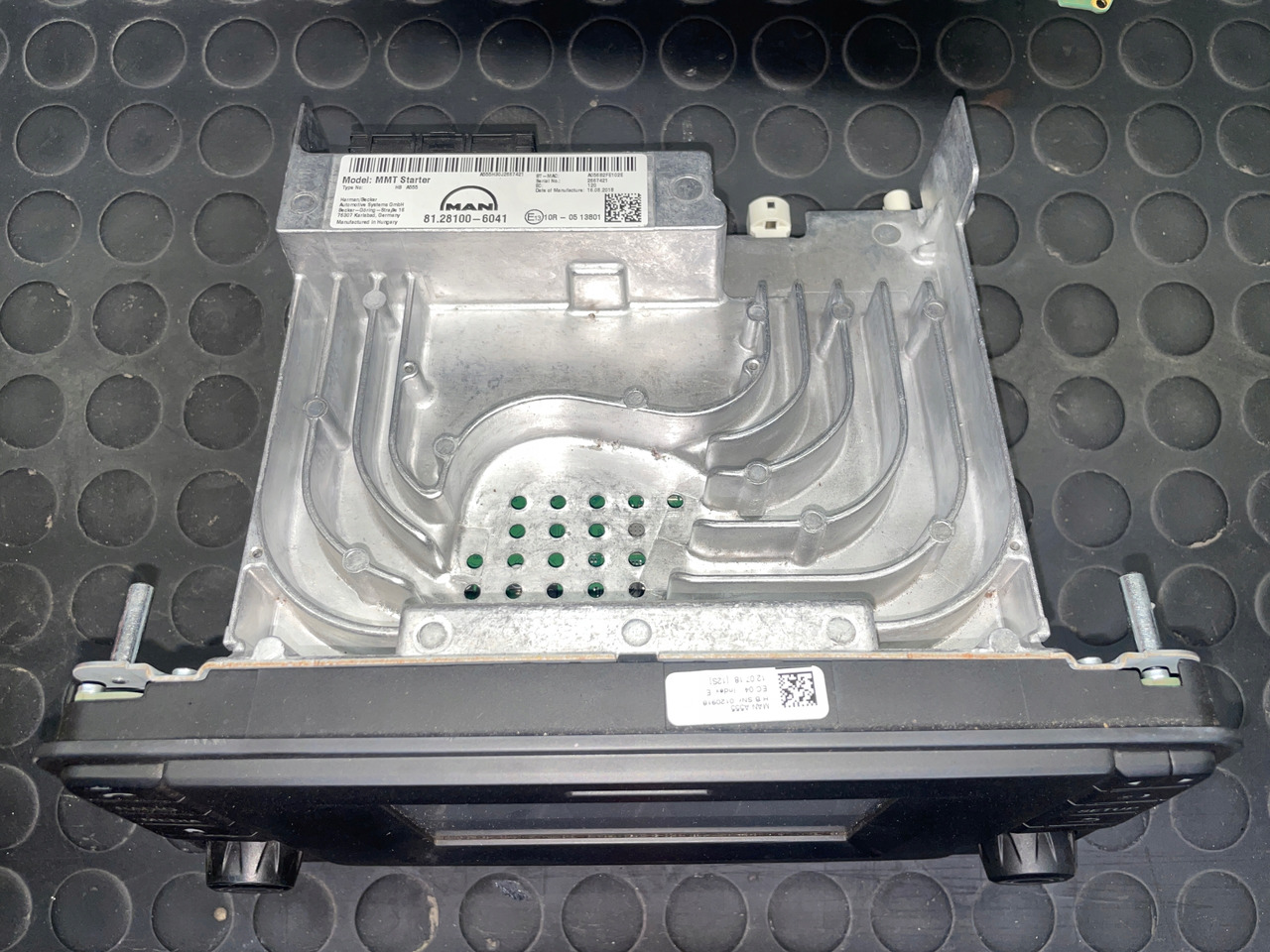 RADIO MAN TGX TGS TGL TGM EURO 6 NAWIGACJA 81281006041 - Navigationssystem för Lastbil: bild 2 RADIO MAN TGX TGS TGL TGM EURO 6 NAWIGACJA 81281006041 - Navigationssystem för Lastbil: bild 2