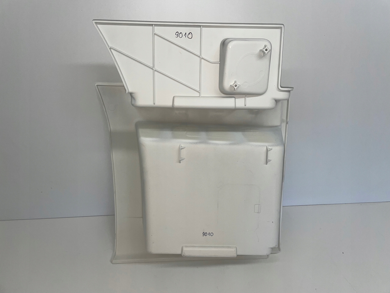 STOPIEŃ STOPNICA MAN TGX 3 TG3 - Fotsteg för Lastbil: bild 3 STOPIEŃ STOPNICA MAN TGX 3 TG3 - Fotsteg för Lastbil: bild 3