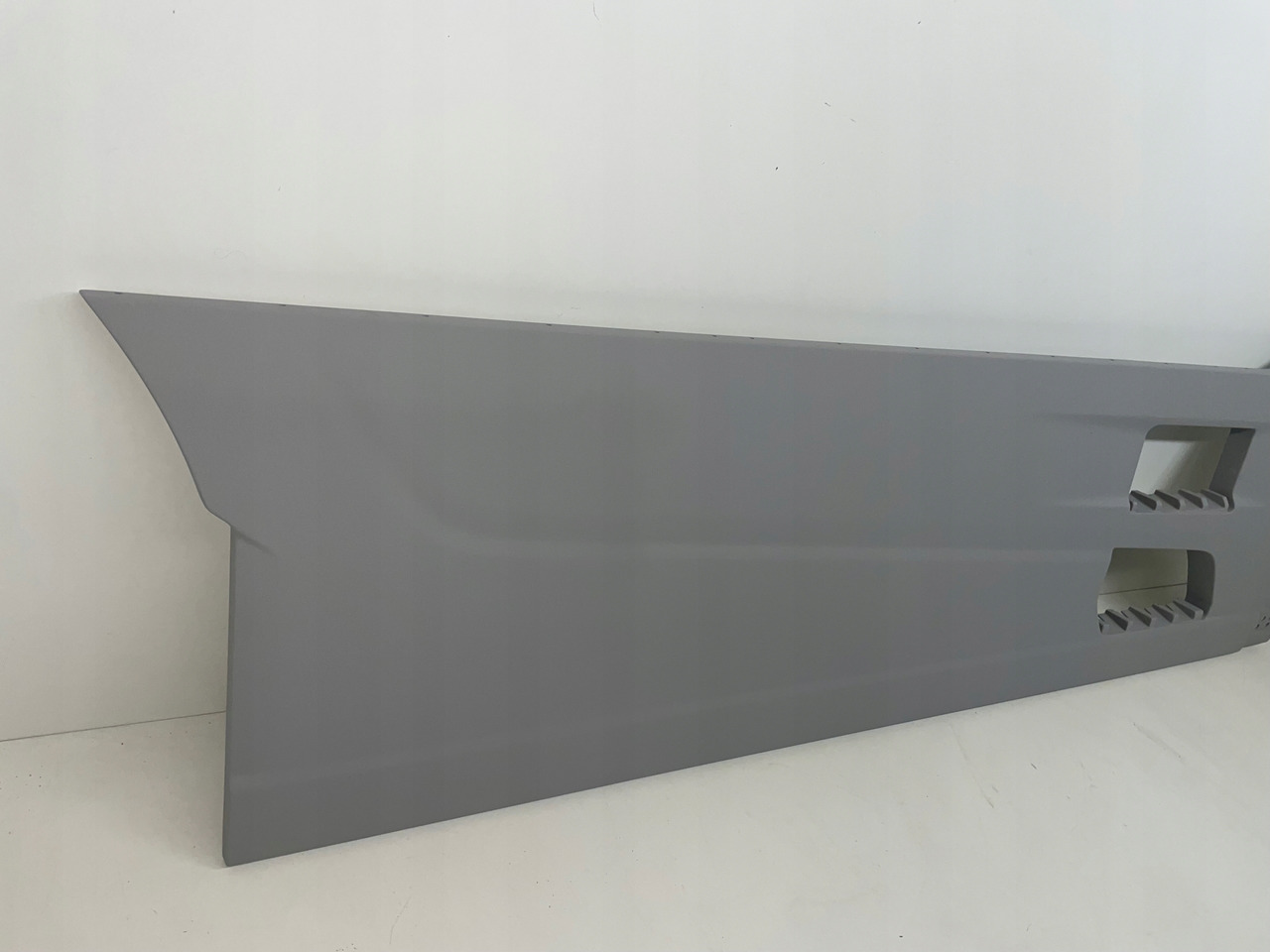 ZABUDOWA MIĘDZYOSIOWA SPOILER FORD F-MAX F MAX - Aerodynamik/ Spoiler för Lastbil: bild 4 ZABUDOWA MIĘDZYOSIOWA SPOILER FORD F-MAX F MAX - Aerodynamik/ Spoiler för Lastbil: bild 4