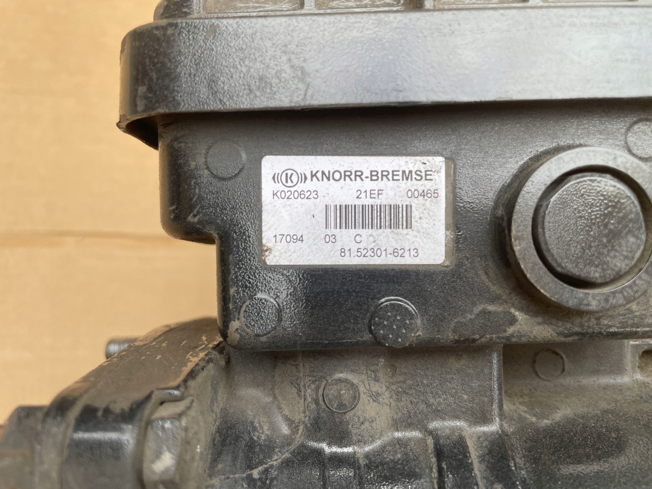 ZAWÓR EUROPA MODULATOR EBS MAN TGA TGS TGX 81523016213 - Bromsventil för Lastbil: bild 3 ZAWÓR EUROPA MODULATOR EBS MAN TGA TGS TGX 81523016213 - Bromsventil för Lastbil: bild 3