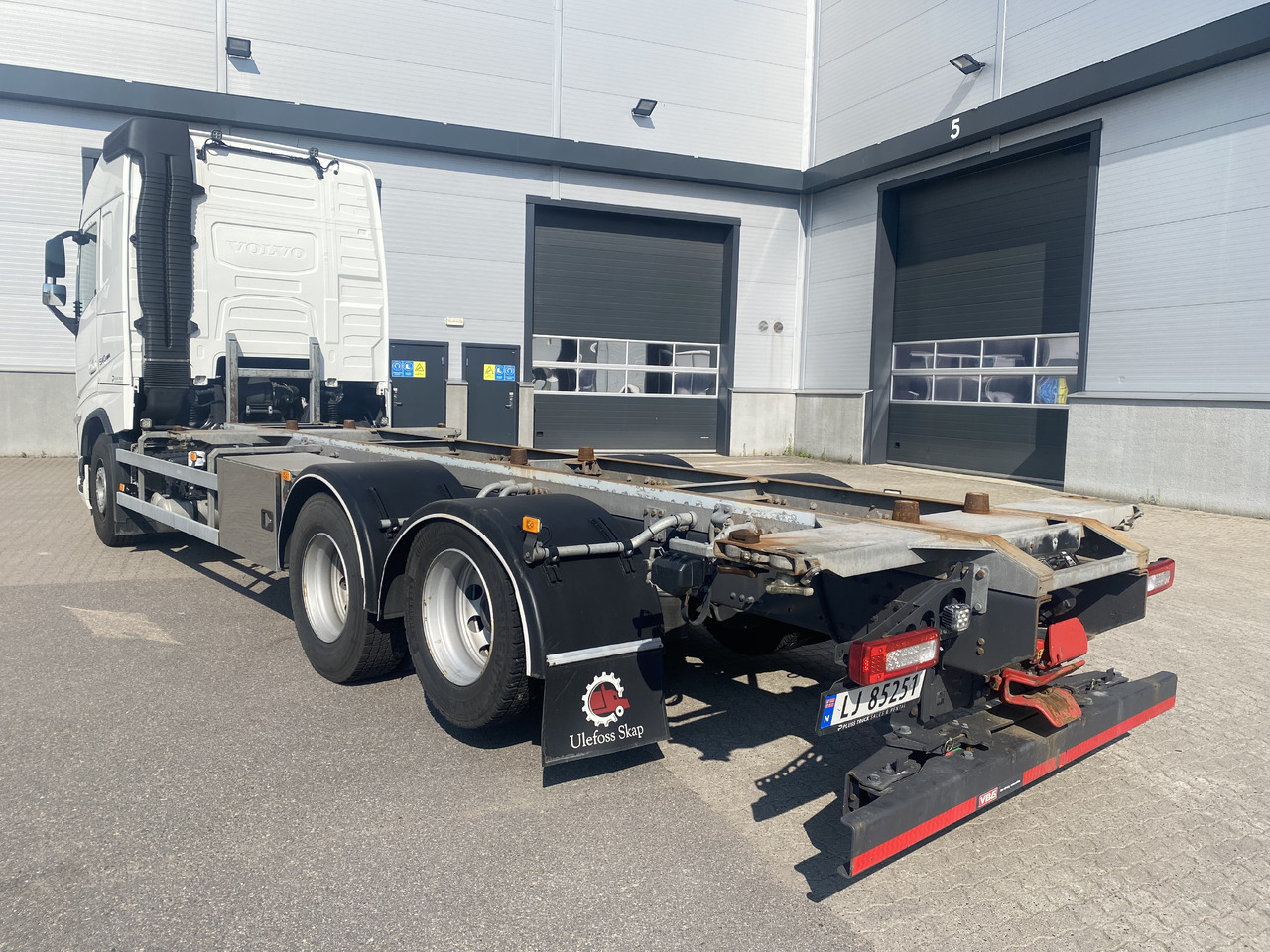 Volvo FH 540 - Containerbil/ Växelflak lastbil: bild 4 Volvo FH 540 - Containerbil/ Växelflak lastbil: bild 4