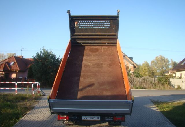 Transportbil med tippflak Iveco DAILY 100%PRZEBIEG-POTWIERDZONY: bild 16 Transportbil med tippflak Iveco DAILY 100%PRZEBIEG-POTWIERDZONY: bild 16