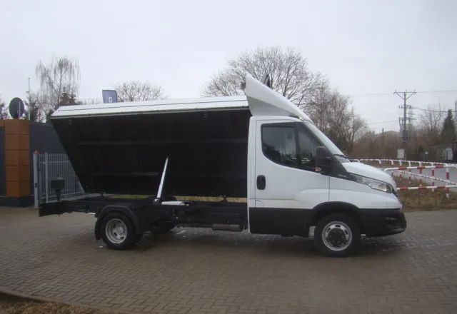 Iveco DAILY 35 C 15 3.5T 4.60M 3.5T NA HAKU CLIMATRONIC - Transportbil med tippflak: bild 4 Iveco DAILY 35 C 15 3.5T 4.60M 3.5T NA HAKU CLIMATRONIC - Transportbil med tippflak: bild 4