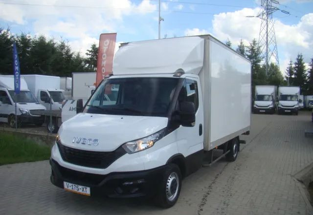 Iveco DAILY 35 S 16 3.0TDI WINDA 3.5T 4.20M - Volymskåp: bild 1 Iveco DAILY 35 S 16 3.0TDI WINDA 3.5T 4.20M - Volymskåp: bild 1
