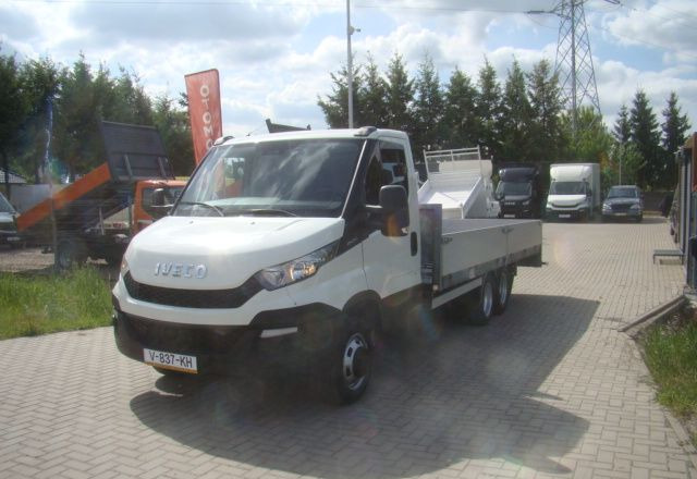 Iveco DAILY 40 C 17 3.0TDI CLIXSTAR PRAWOJAZDY E DO B 3400KGŁADOWNOŚCI - Transportbil med flak: bild 1 Iveco DAILY 40 C 17 3.0TDI CLIXSTAR PRAWOJAZDY E DO B 3400KGŁADOWNOŚCI - Transportbil med flak: bild 1