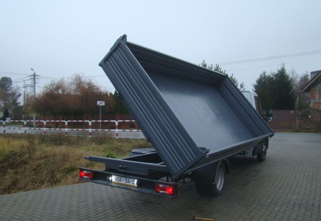 Iveco DAILY 50 C 17 3.0TDI WYWROTKA 4.70M 3.5T KLIMATRONIK - Transportbil med tippflak: bild 4 Iveco DAILY 50 C 17 3.0TDI WYWROTKA 4.70M 3.5T KLIMATRONIK - Transportbil med tippflak: bild 4