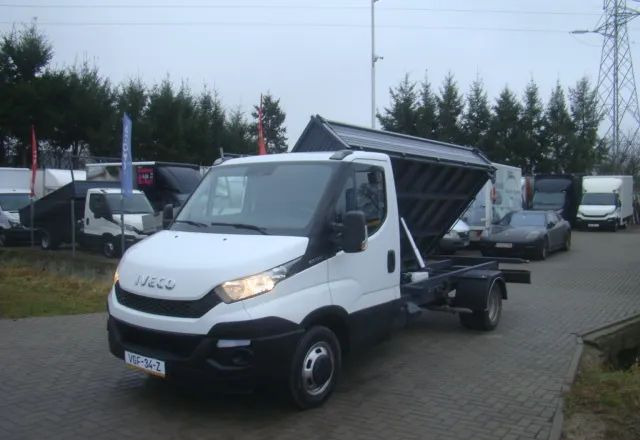 Iveco DAILY 50 C 17 3.0TDI WYWROTKA 4.70M 3.5T KLIMATRONIK - Transportbil med tippflak: bild 1 Iveco DAILY 50 C 17 3.0TDI WYWROTKA 4.70M 3.5T KLIMATRONIK - Transportbil med tippflak: bild 1