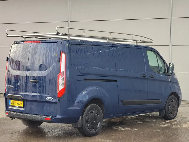 Ford - Små skåpbil: bild 4 Ford - Små skåpbil: bild 4