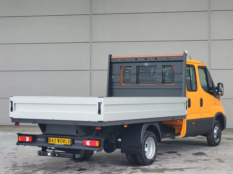 Iveco Daily 35C21 Double Cabine Open Box 3.5t CarPlay LED Clima Cruise Parkingsensors Euro6 2024 - Transportbil med flak, Dubbelhytt transportbil: bild 5 Iveco Daily 35C21 Double Cabine Open Box 3.5t CarPlay LED Clima Cruise Parkingsensors Euro6 2024 - Transportbil med flak, Dubbelhytt transportbil: bild 5