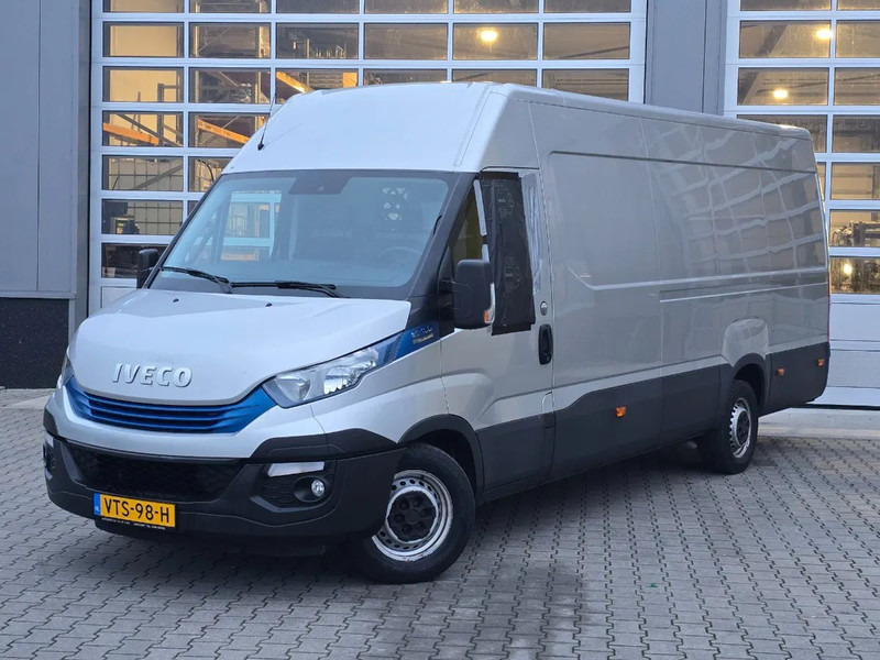 Iveco Daily 35S16 - Skåpbil: bild 1 Iveco Daily 35S16 - Skåpbil: bild 1